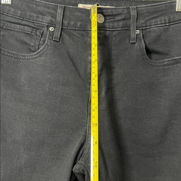 Levi’s 721 High Rise Skinny Jeans - Picture 11 of 12